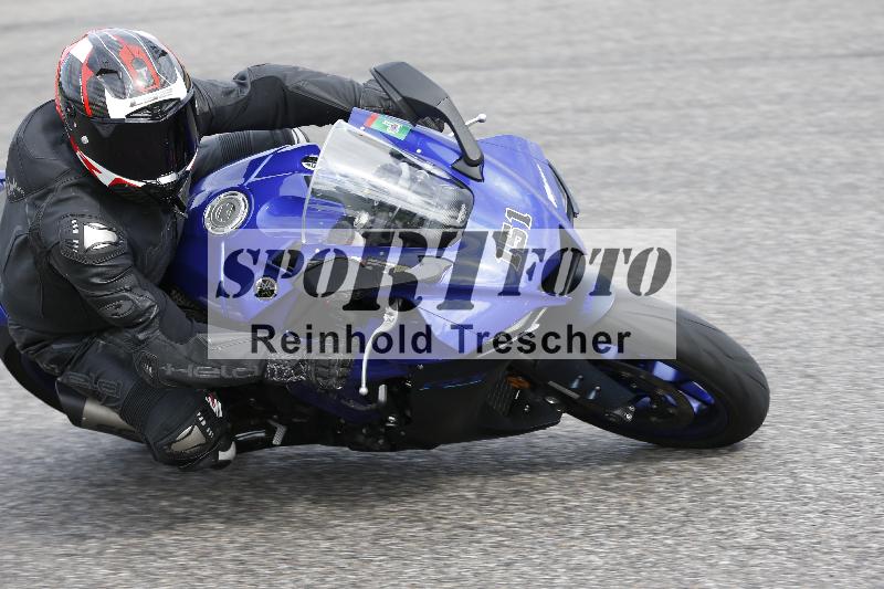 Archiv-2025/53 16.09.2025 Track Day Domi Aegerter ADR/Gruppe gruen/151